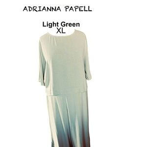 Women’s PANT SUIT light green, very light fabric & very flowing.